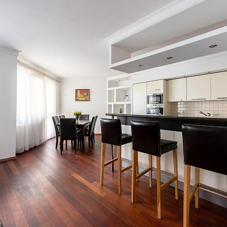 Bukowinska 12 Prywatne Mieszkanie 80M2 Z Dwiema Sypialniami I Balkonem 2X Bezplatne Miejsca Parkingowe Samodzielne Zameldowanie! Private Garage! Self Check-In System! Warschau Exterior foto